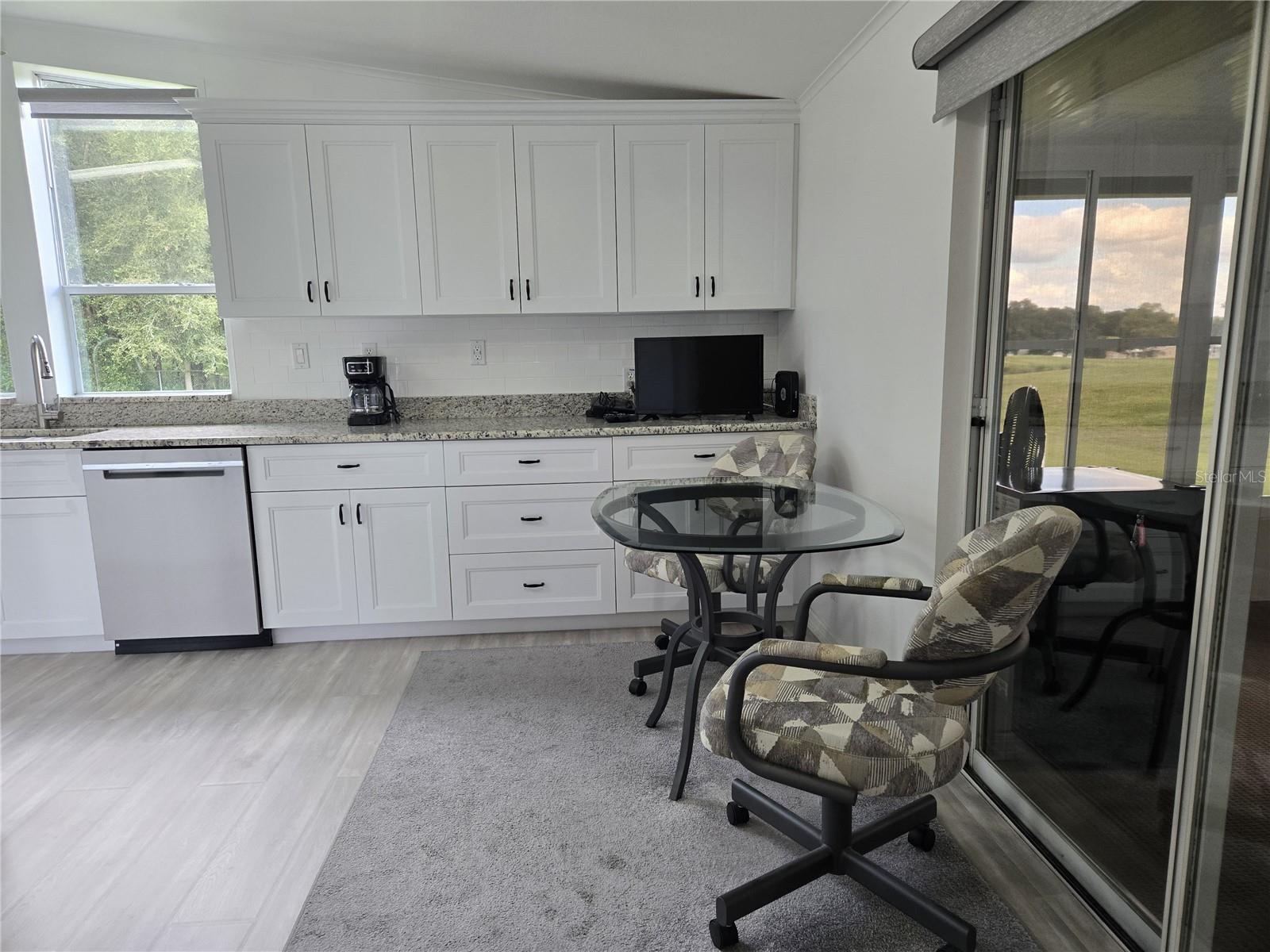 Image 12 of 31 For 2696 Lake Grassmere Circle 1874