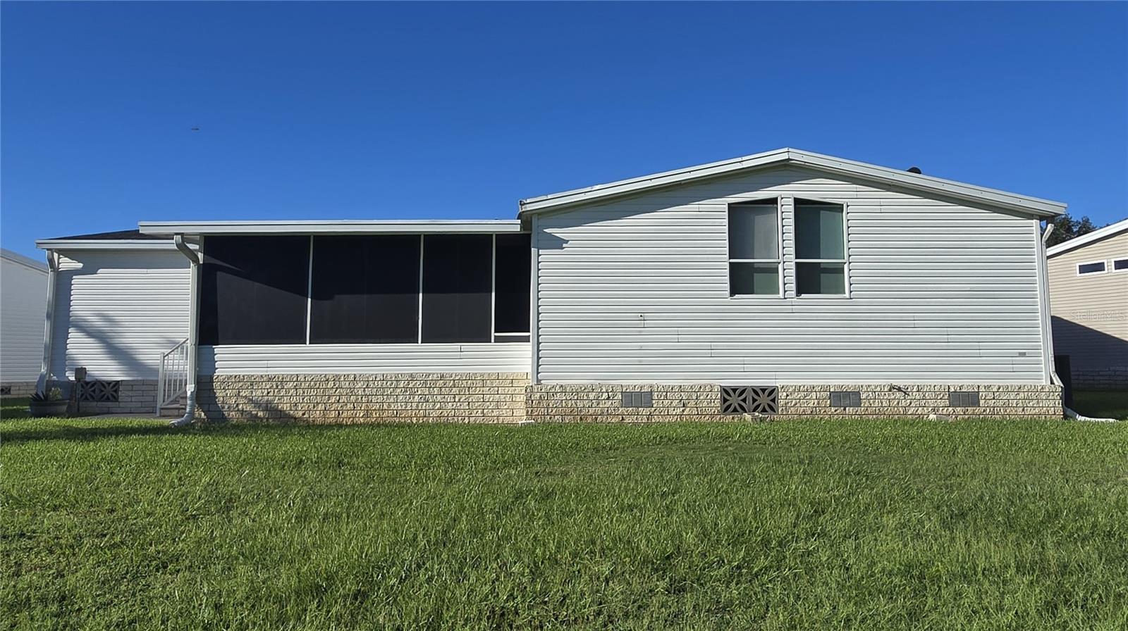 Image 3 of 31 For 2696 Lake Grassmere Circle 1874