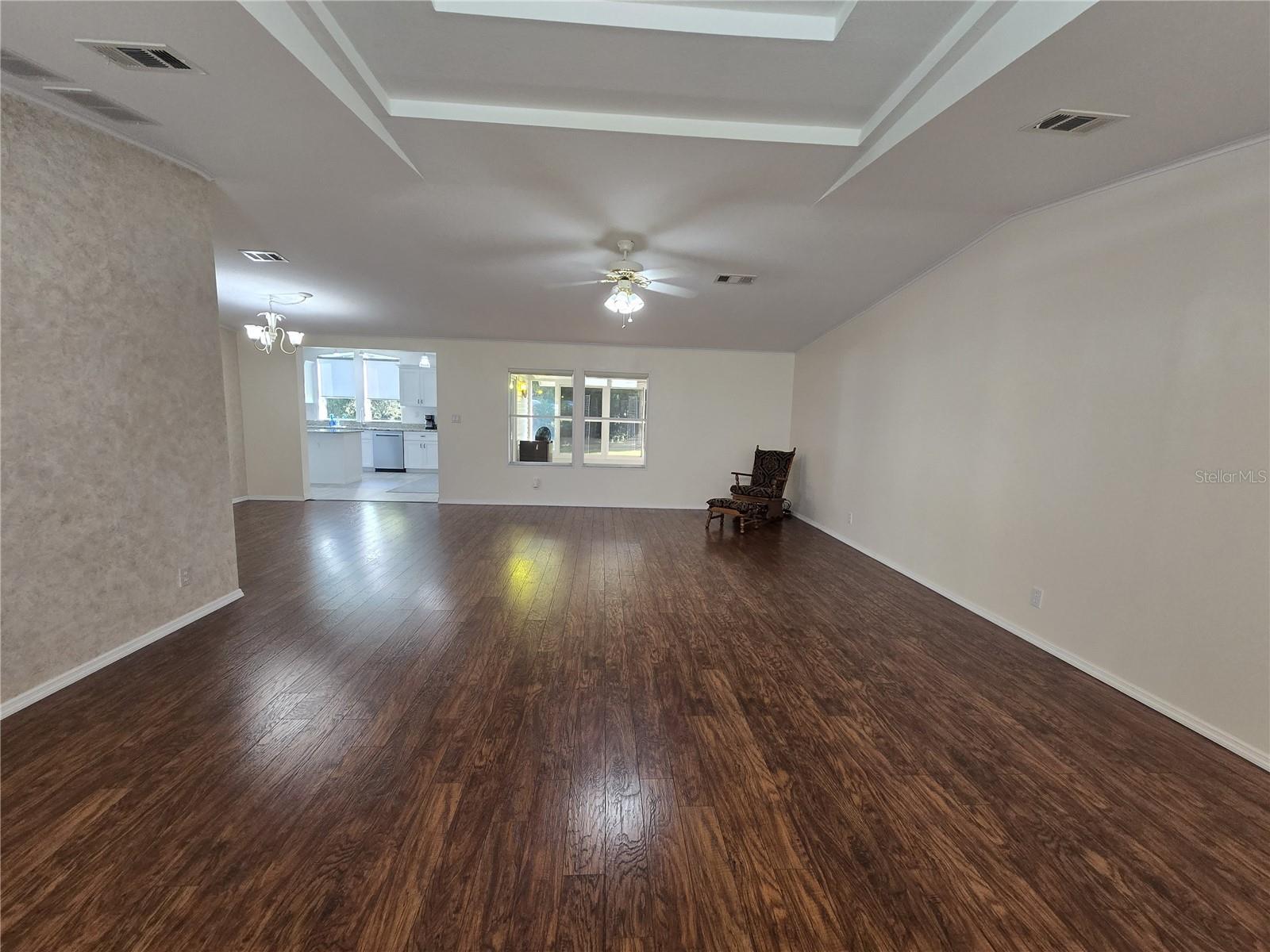 Image 9 of 31 For 2696 Lake Grassmere Circle 1874