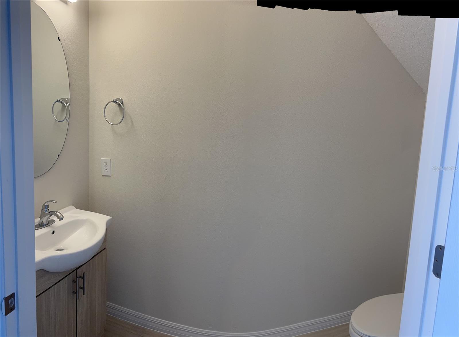 Image 14 of 19 For 2031 Claudia Lane