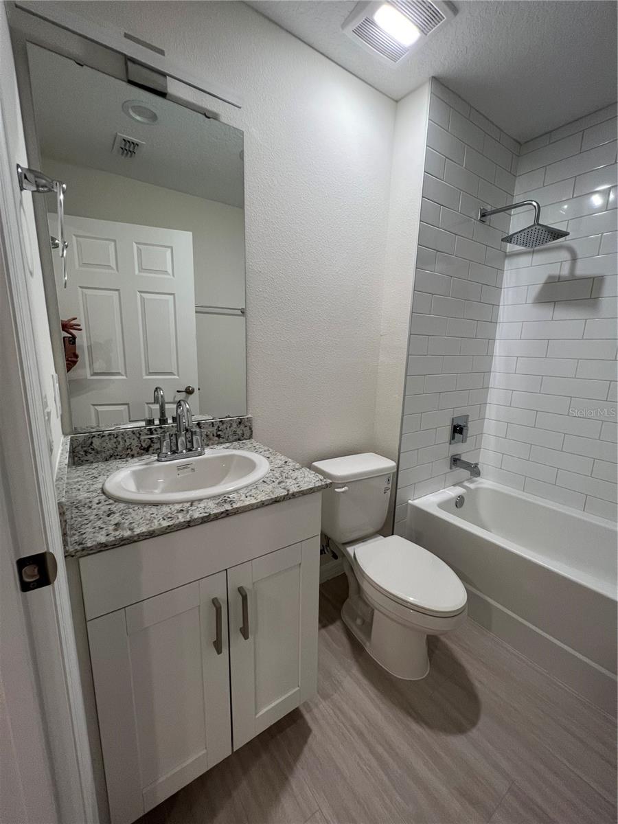 Image 17 of 19 For 2031 Claudia Lane