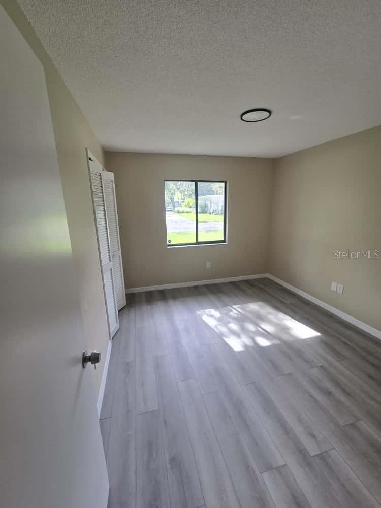 Image 11 of 15 For 611 Bay Avenue