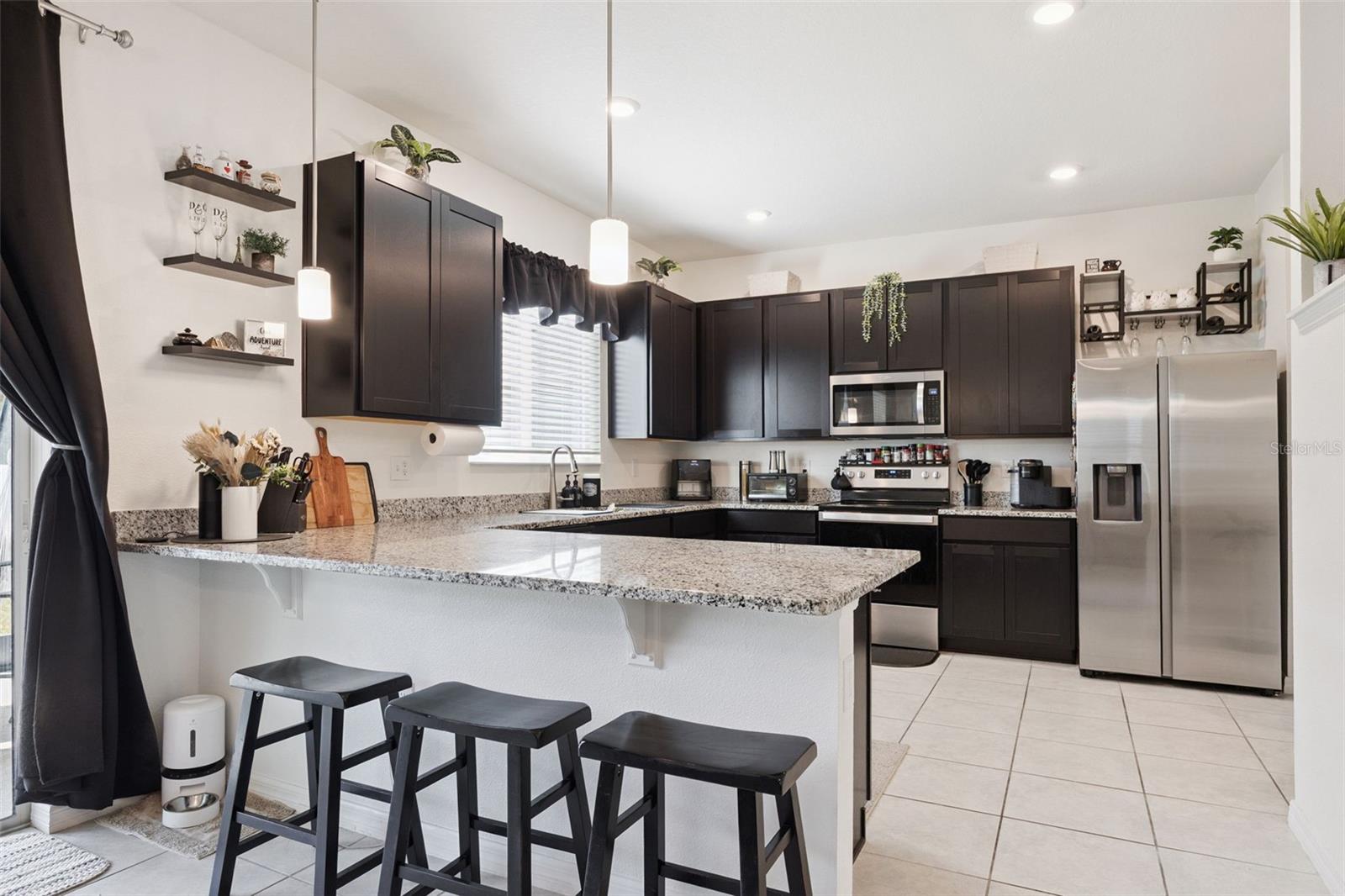 Image 10 of 40 For 1068 Papaya Circle