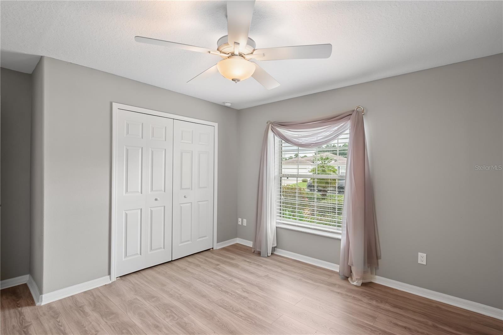 Image 19 of 50 For 15692 11th Court Road