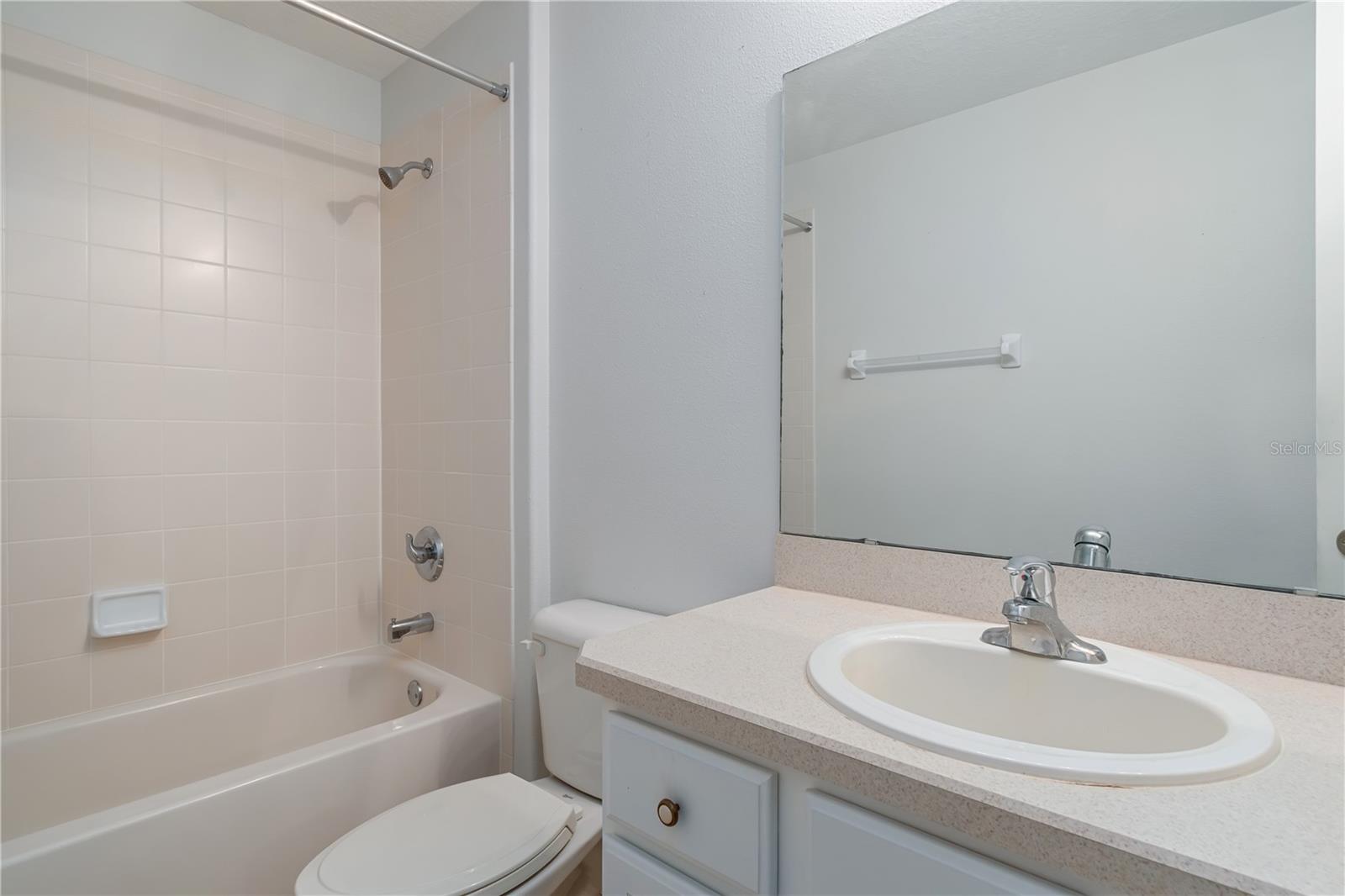 Image 20 of 50 For 15692 11th Court Road