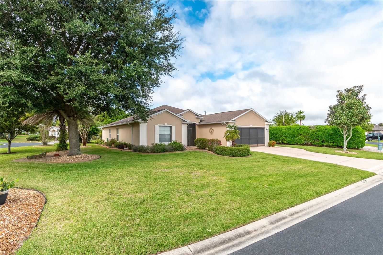 Image 3 of 50 For 15692 11th Court Road