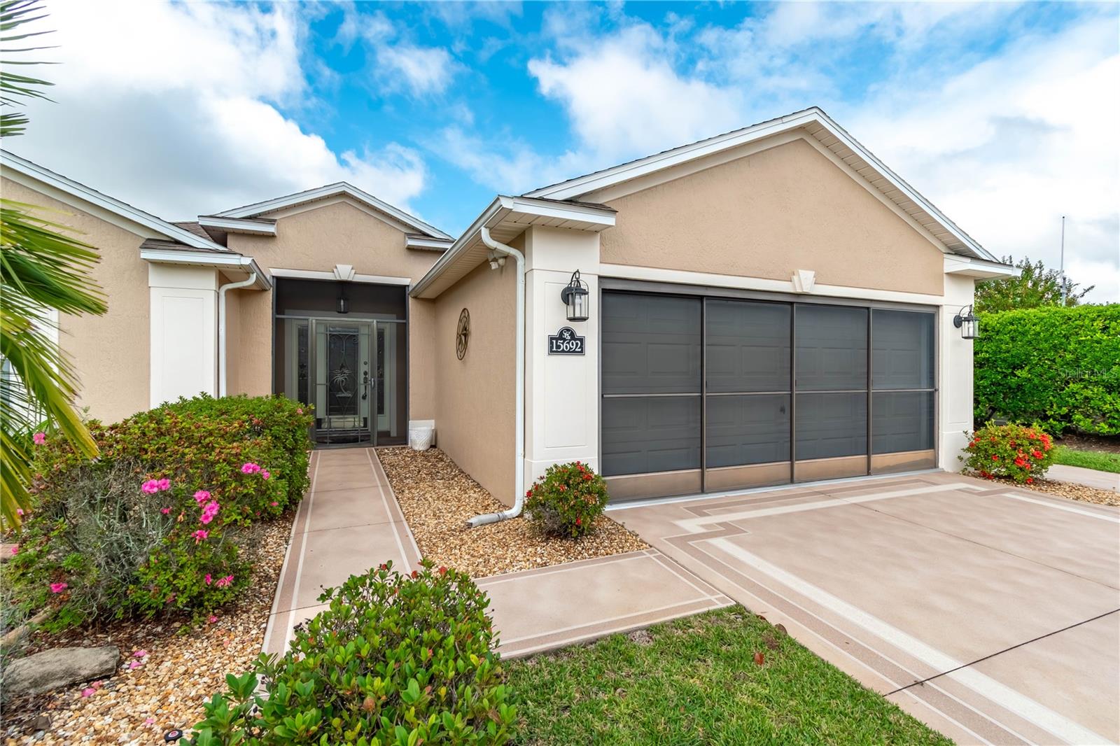 Image 6 of 50 For 15692 11th Court Road