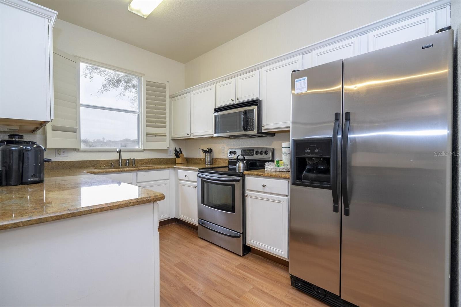 Image 10 of 48 For 3132 Calabria Avenue