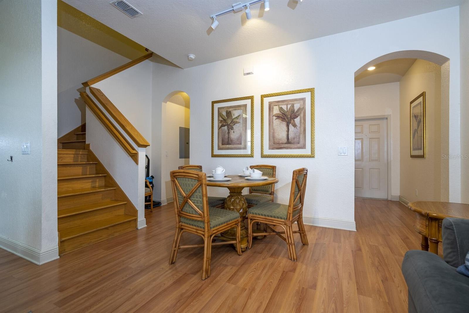 Image 13 of 48 For 3132 Calabria Avenue