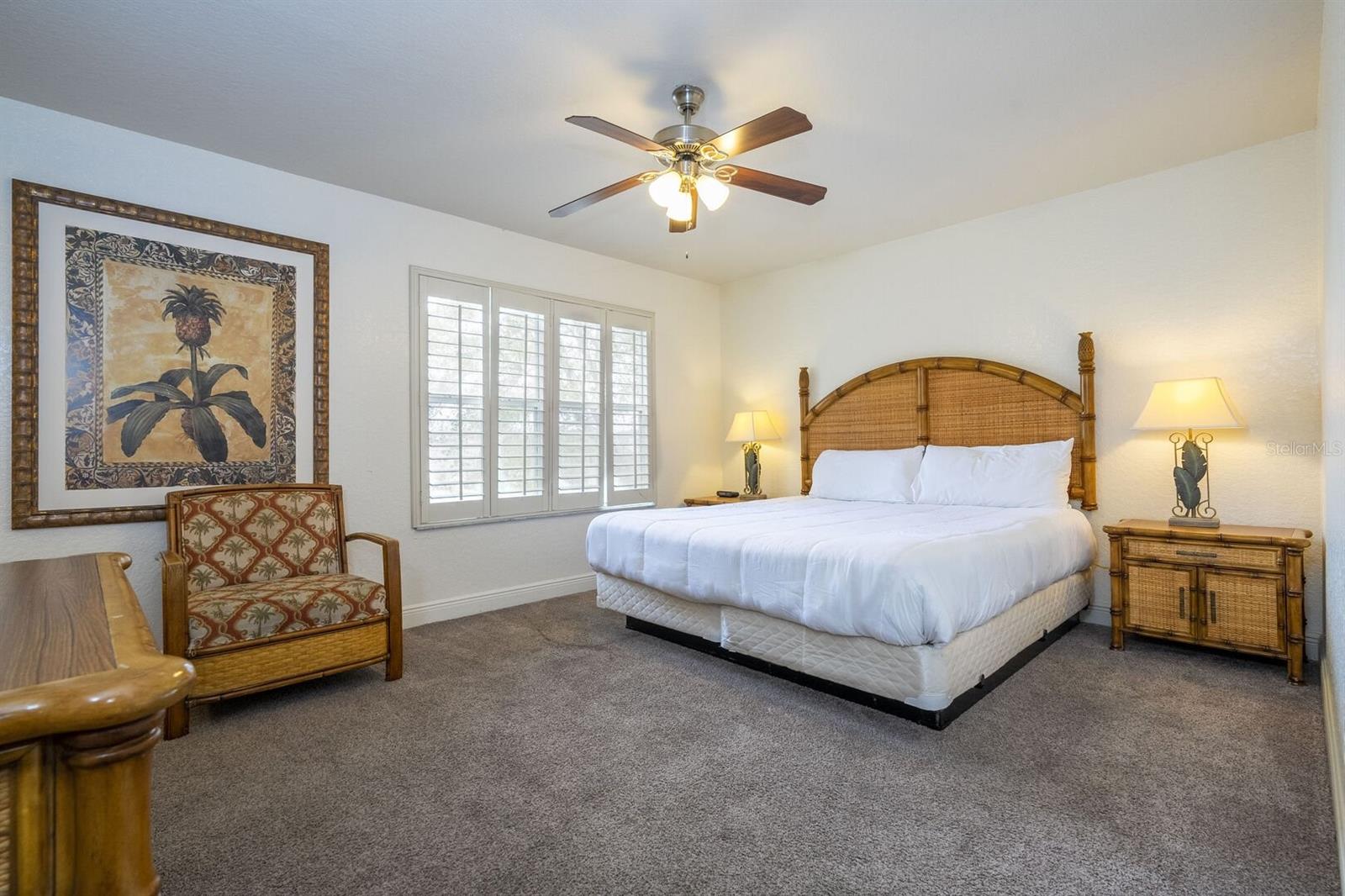 Image 20 of 48 For 3132 Calabria Avenue