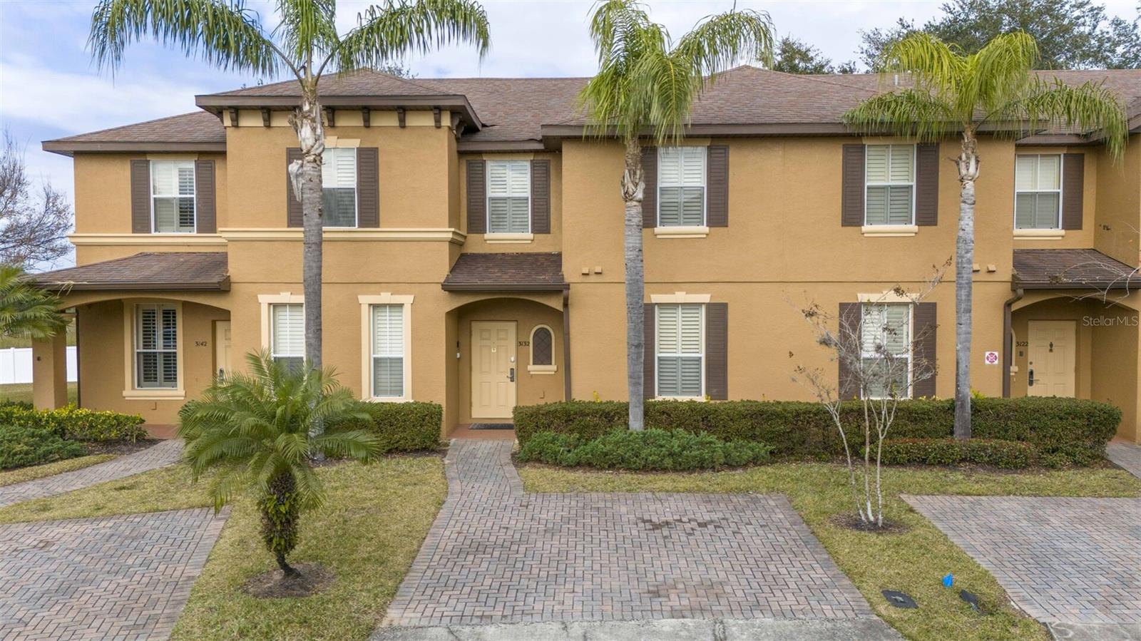 Image 5 of 48 For 3132 Calabria Avenue