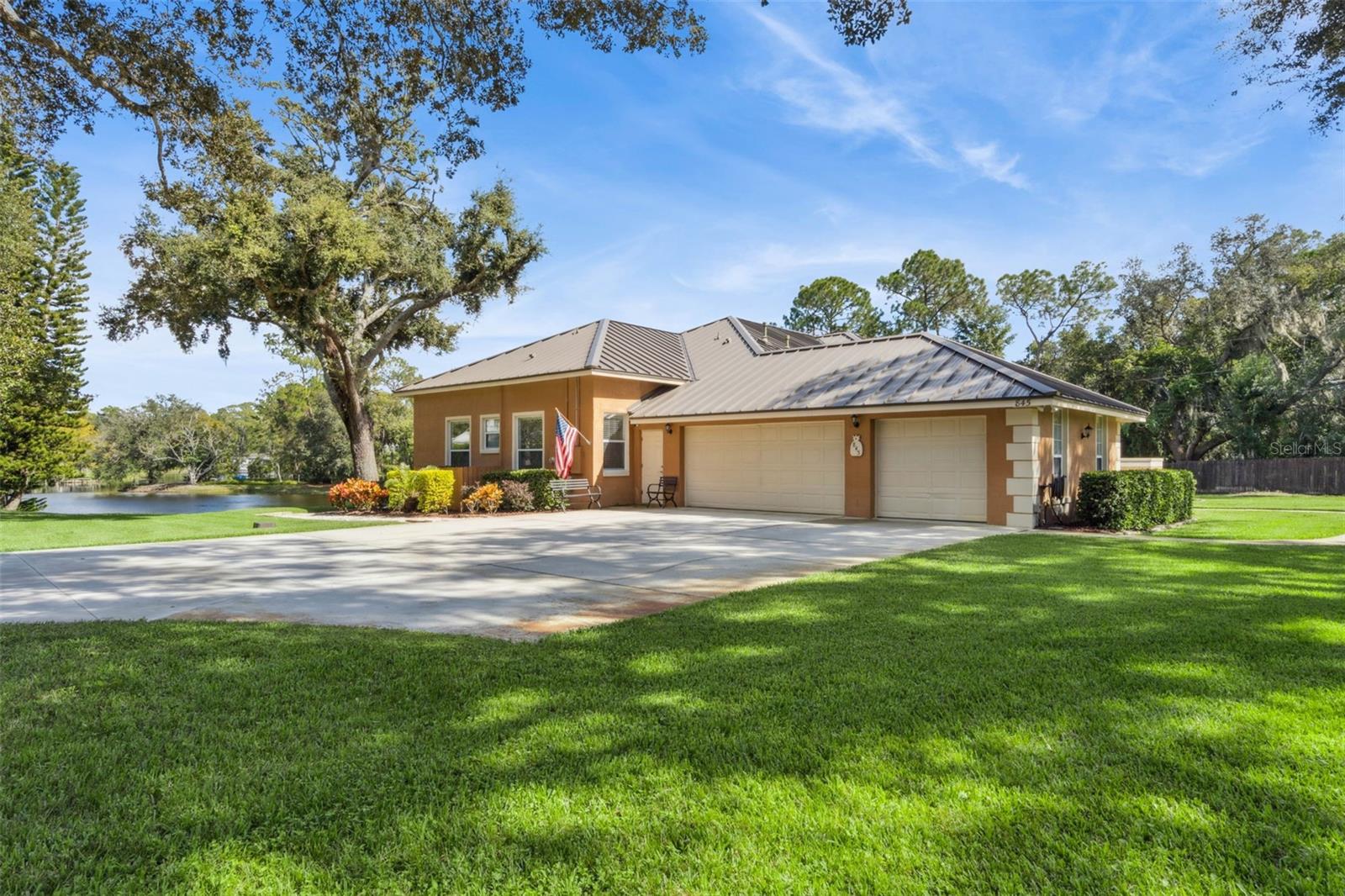 Image 44 of 55 For 845 N Country Club Road