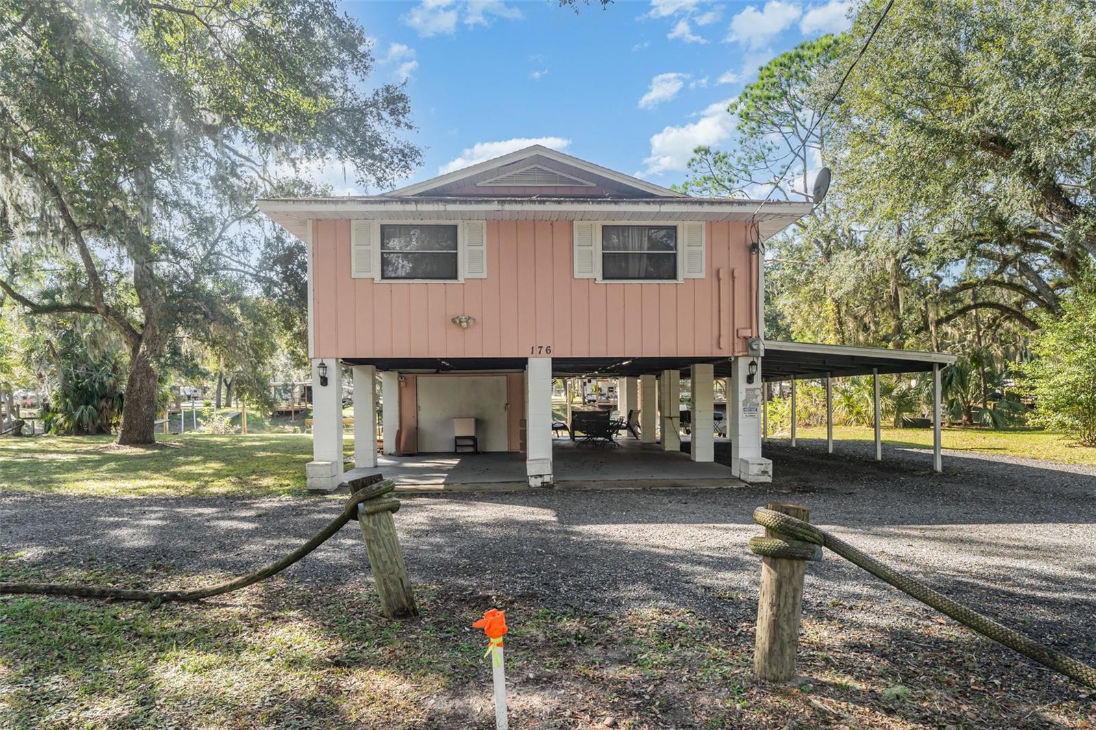 Details for 176 989th Street, OLD TOWN, FL 32680