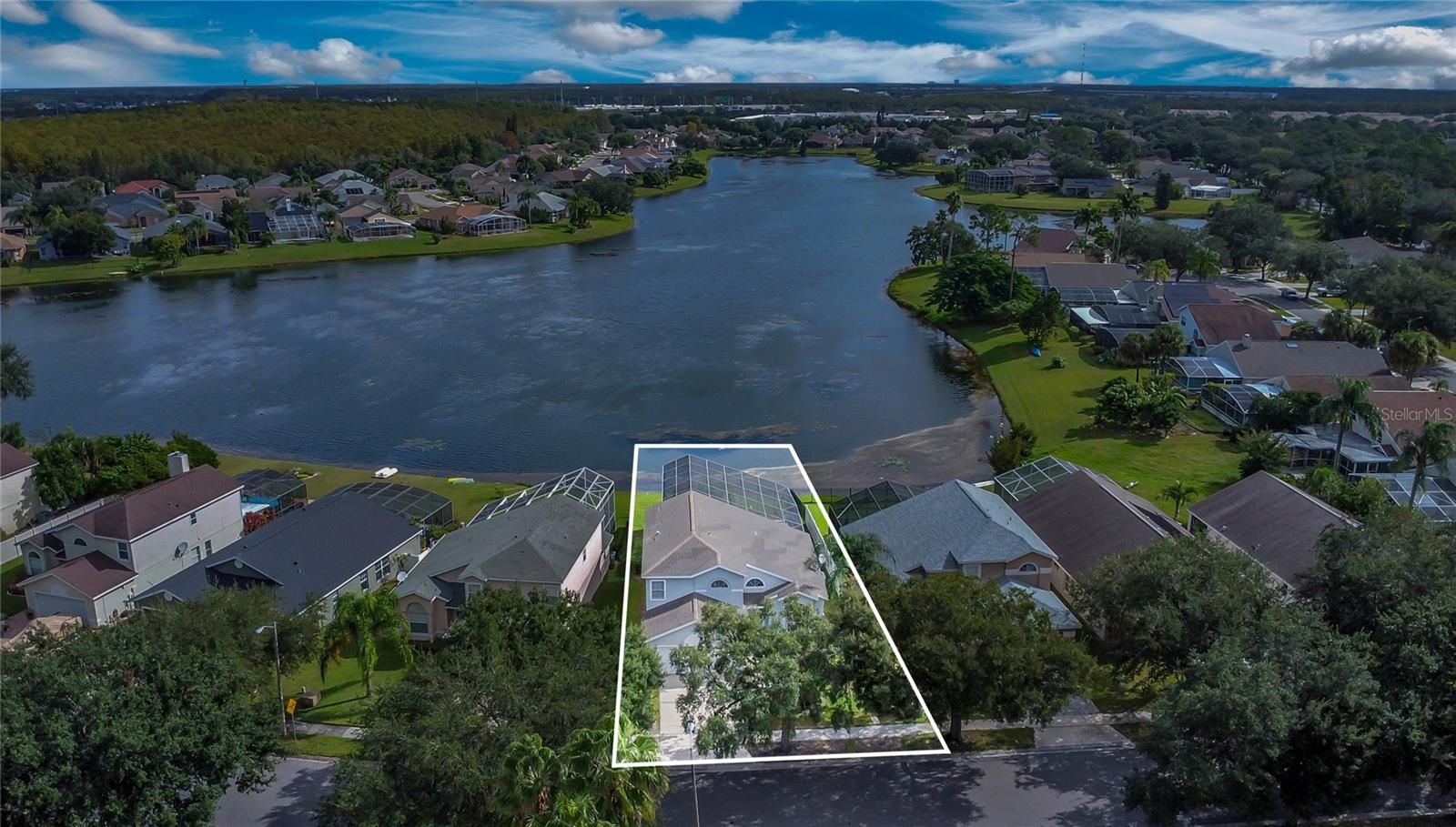 Image 35 of 38 For 13521 Mallard Cove Boulevard