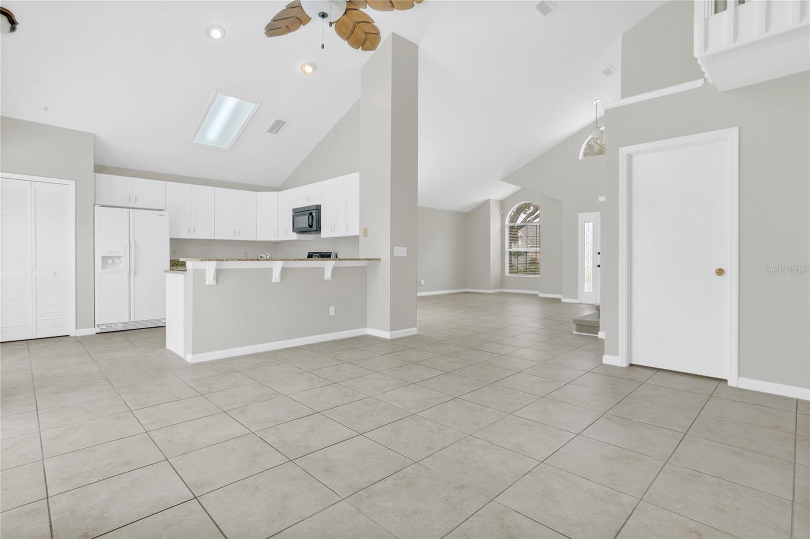 Image 8 of 38 For 13521 Mallard Cove Boulevard