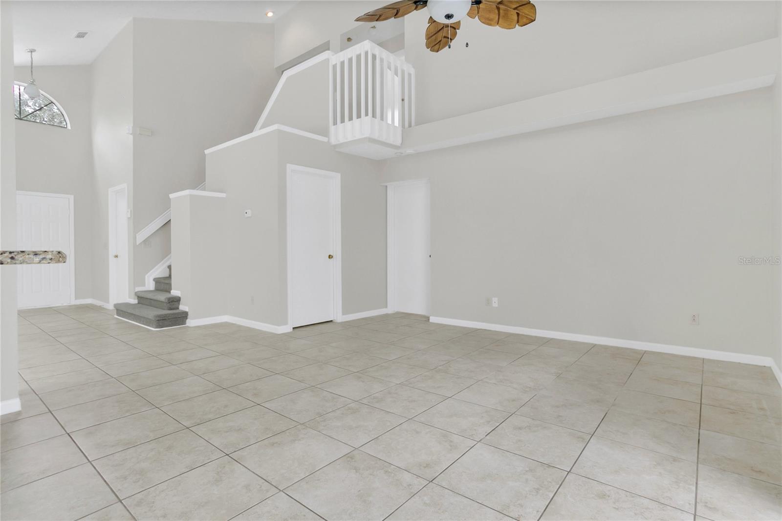 Image 9 of 38 For 13521 Mallard Cove Boulevard