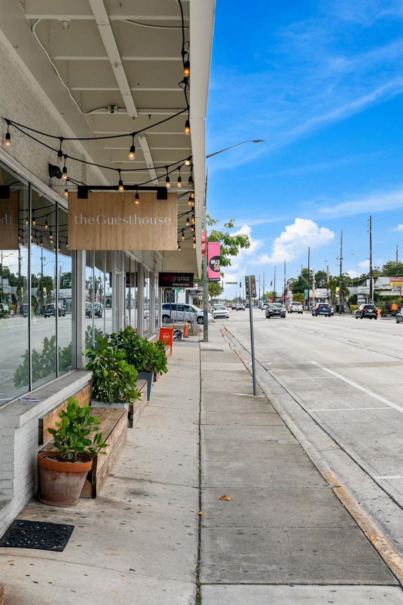 Image 16 of 18 For 1012 Courtland Street