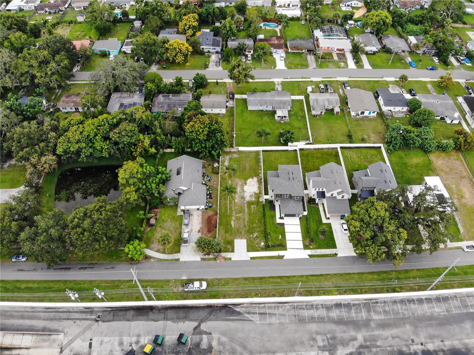 Image 4 of 18 For 1012 Courtland Street