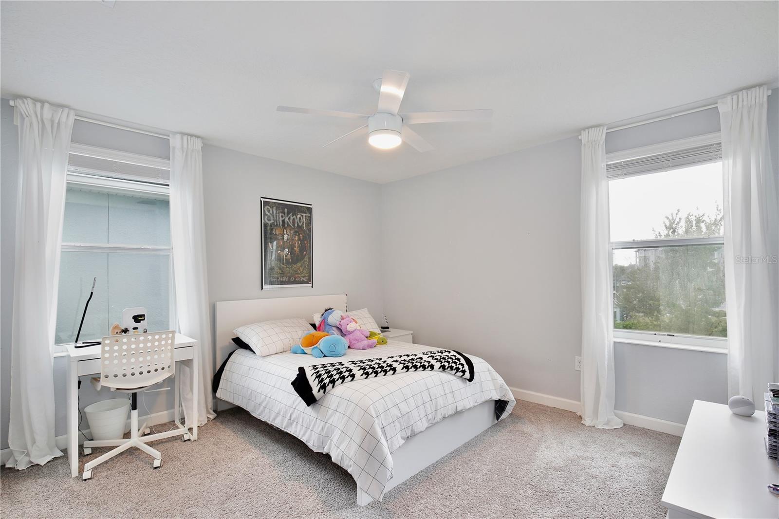Listing photo id 24 for 11717 Poetry Drive