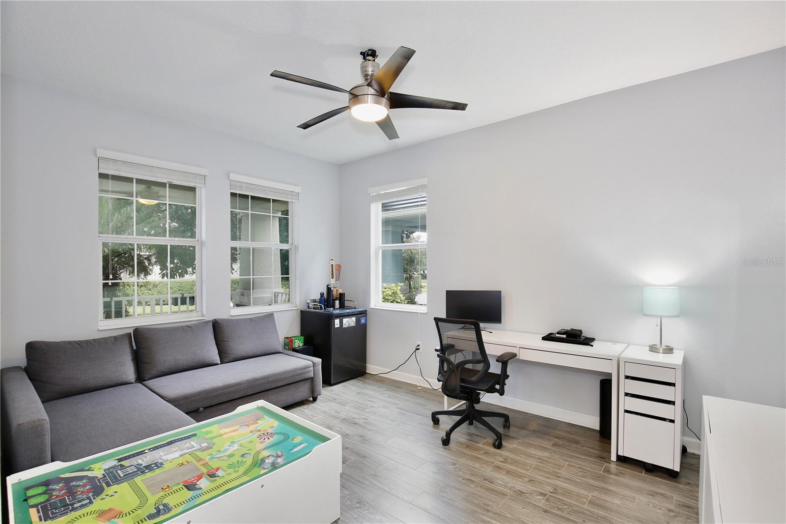 Listing photo id 2 for 11717 Poetry Drive
