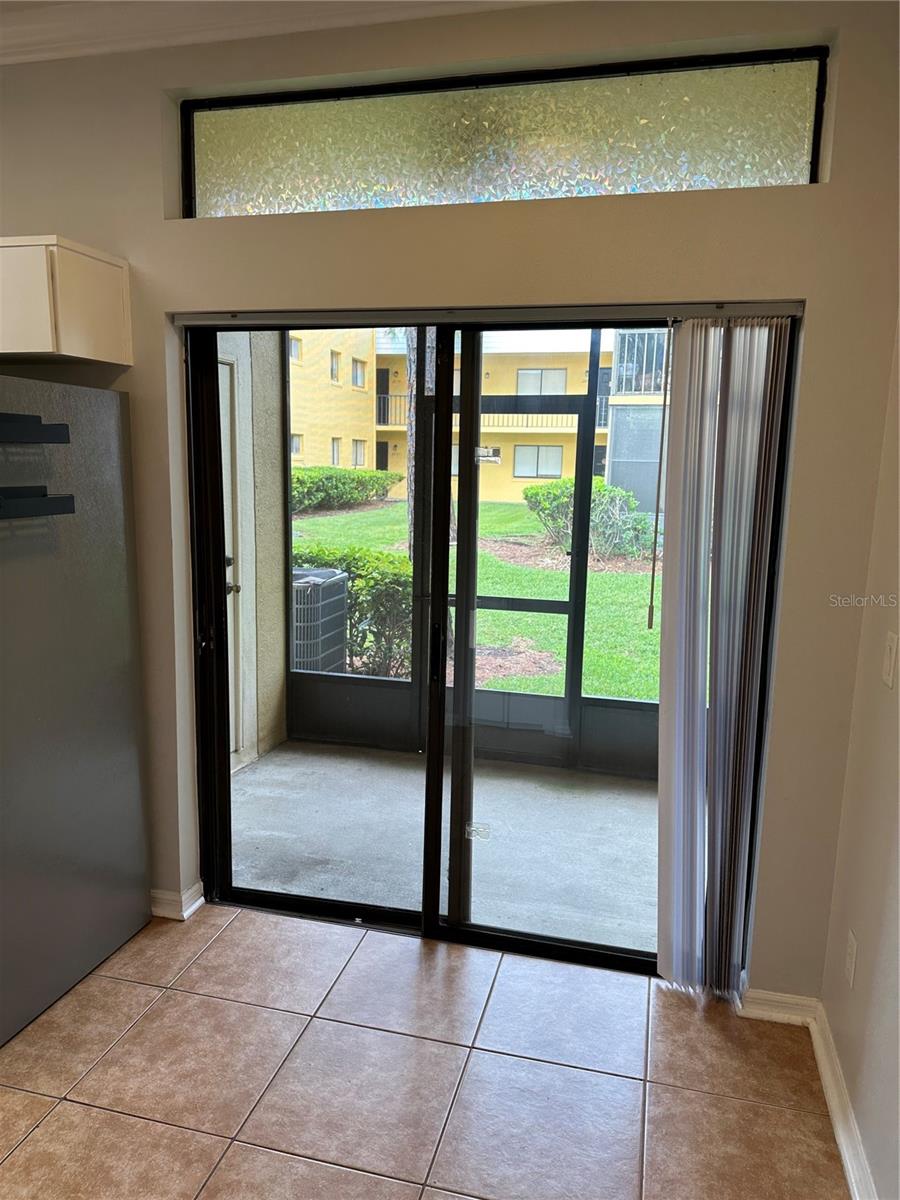 Image 17 of 32 For 6007 Scotchwood Glen 35