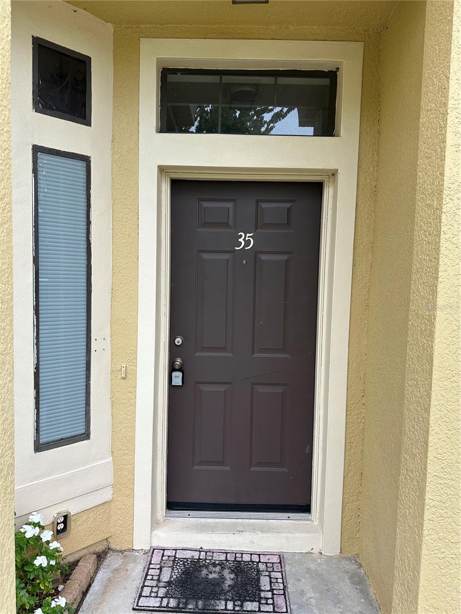 Image 2 of 32 For 6007 Scotchwood Glen 35