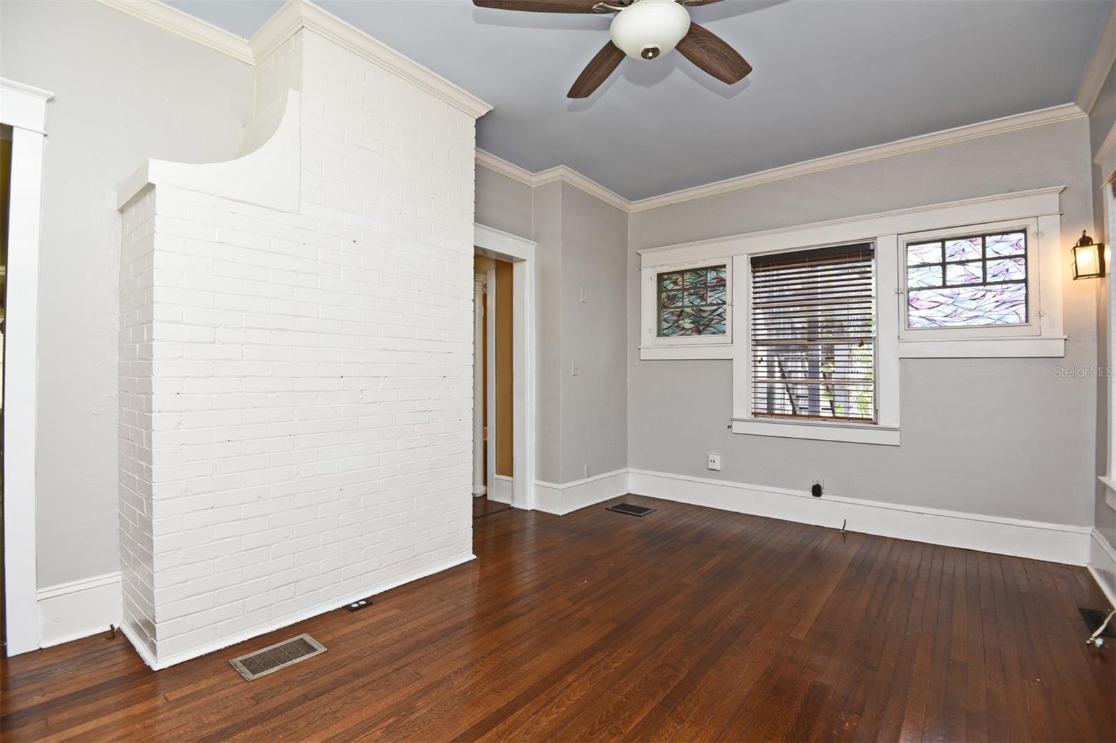 Image 10 of 36 For 416 Hillcrest Street