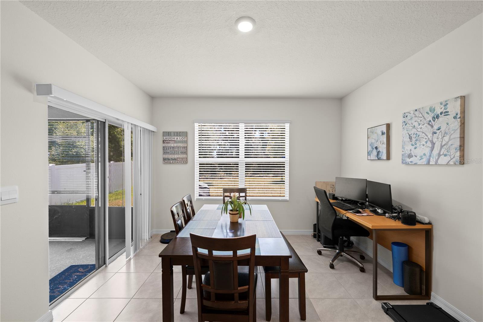 Image 17 of 45 For 3007 Staten Drive