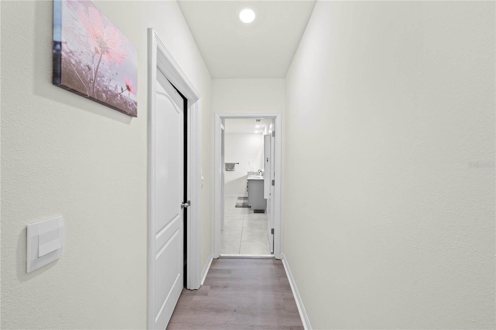 Image 8 of 45 For 3007 Staten Drive