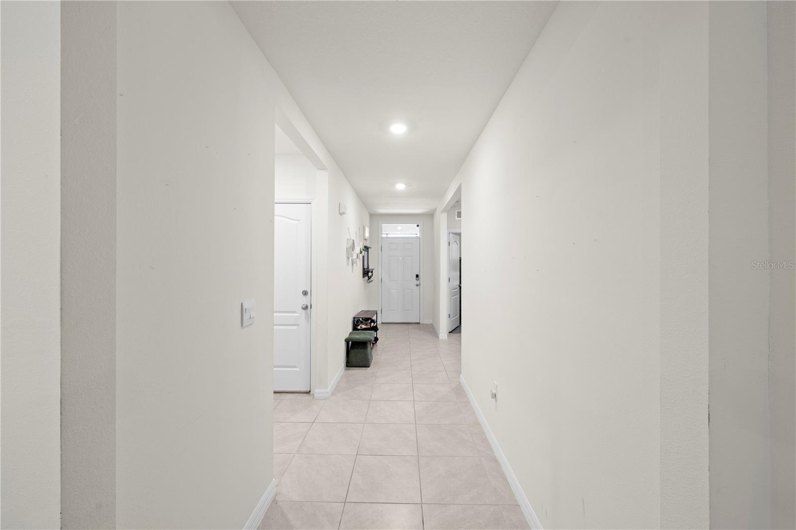 Image 9 of 45 For 3007 Staten Drive