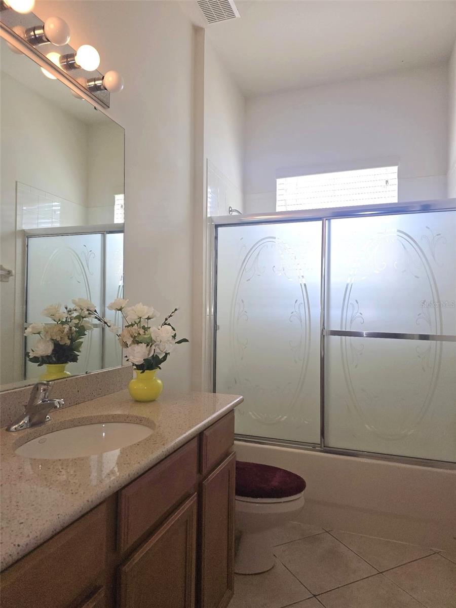 Image 11 of 49 For 108 Crescent Moon Drive