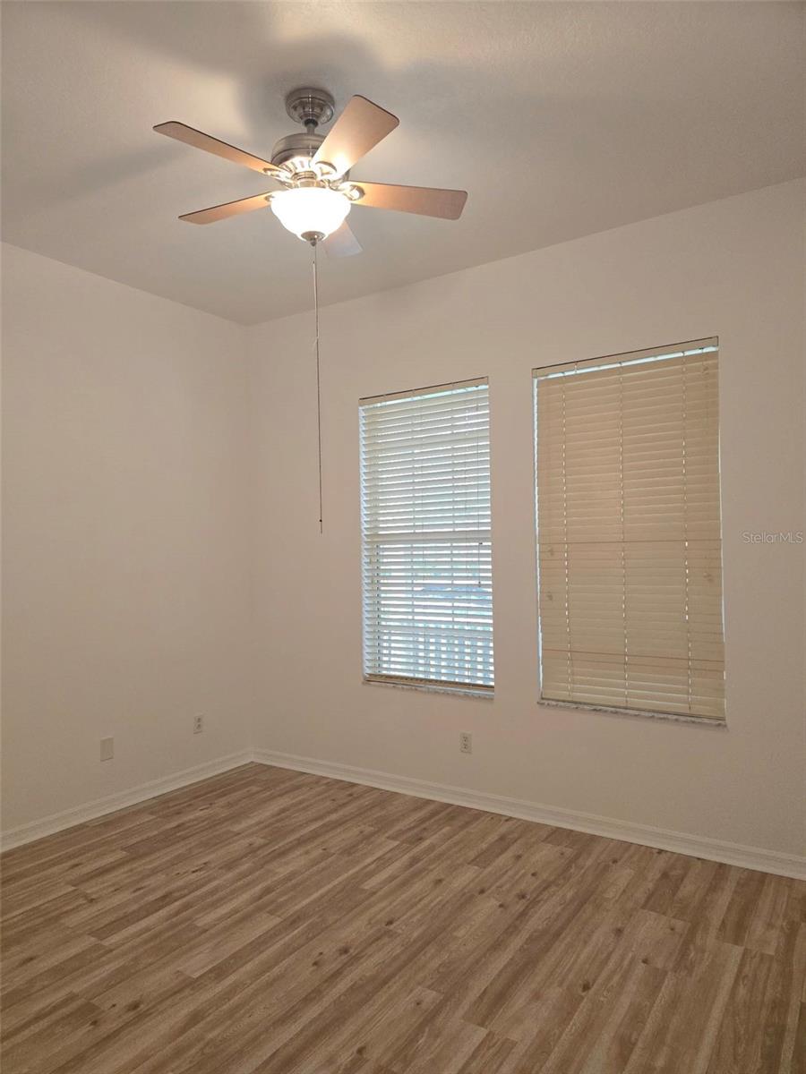 Image 13 of 49 For 108 Crescent Moon Drive