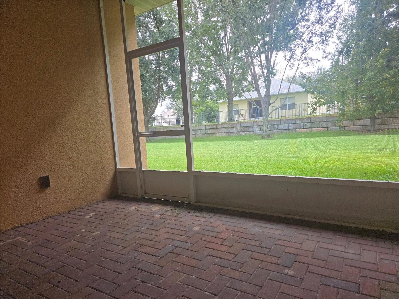 Image 14 of 49 For 108 Crescent Moon Drive