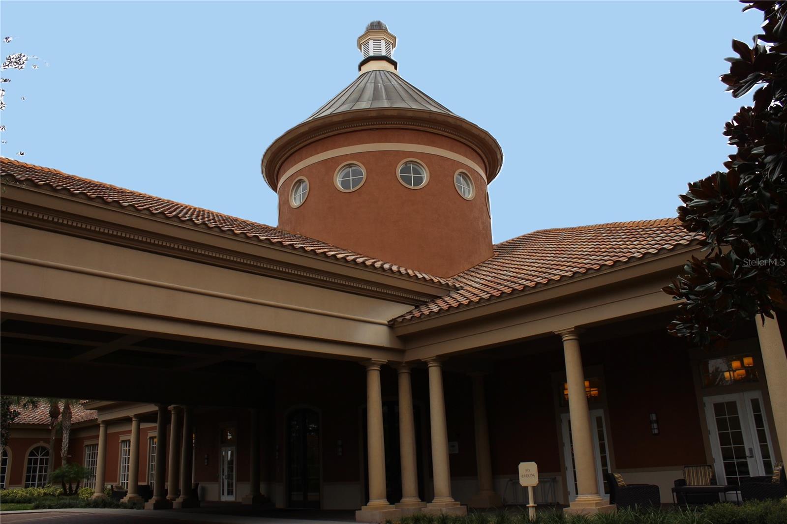 Image 16 of 49 For 108 Crescent Moon Drive