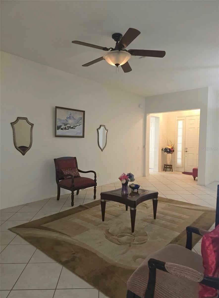 Image 6 of 49 For 108 Crescent Moon Drive