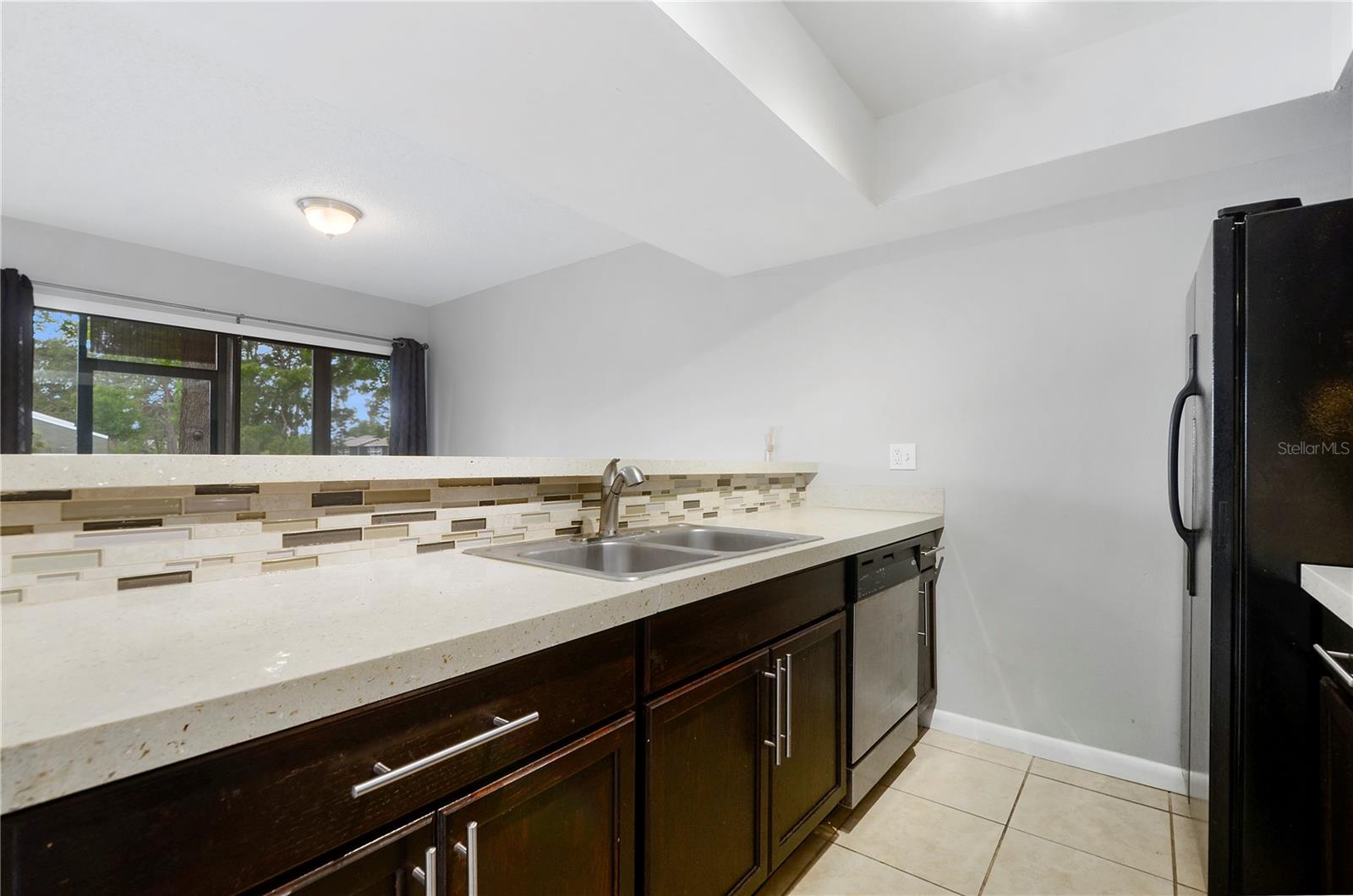 Image 9 of 24 For 5957 Windhover Drive C03
