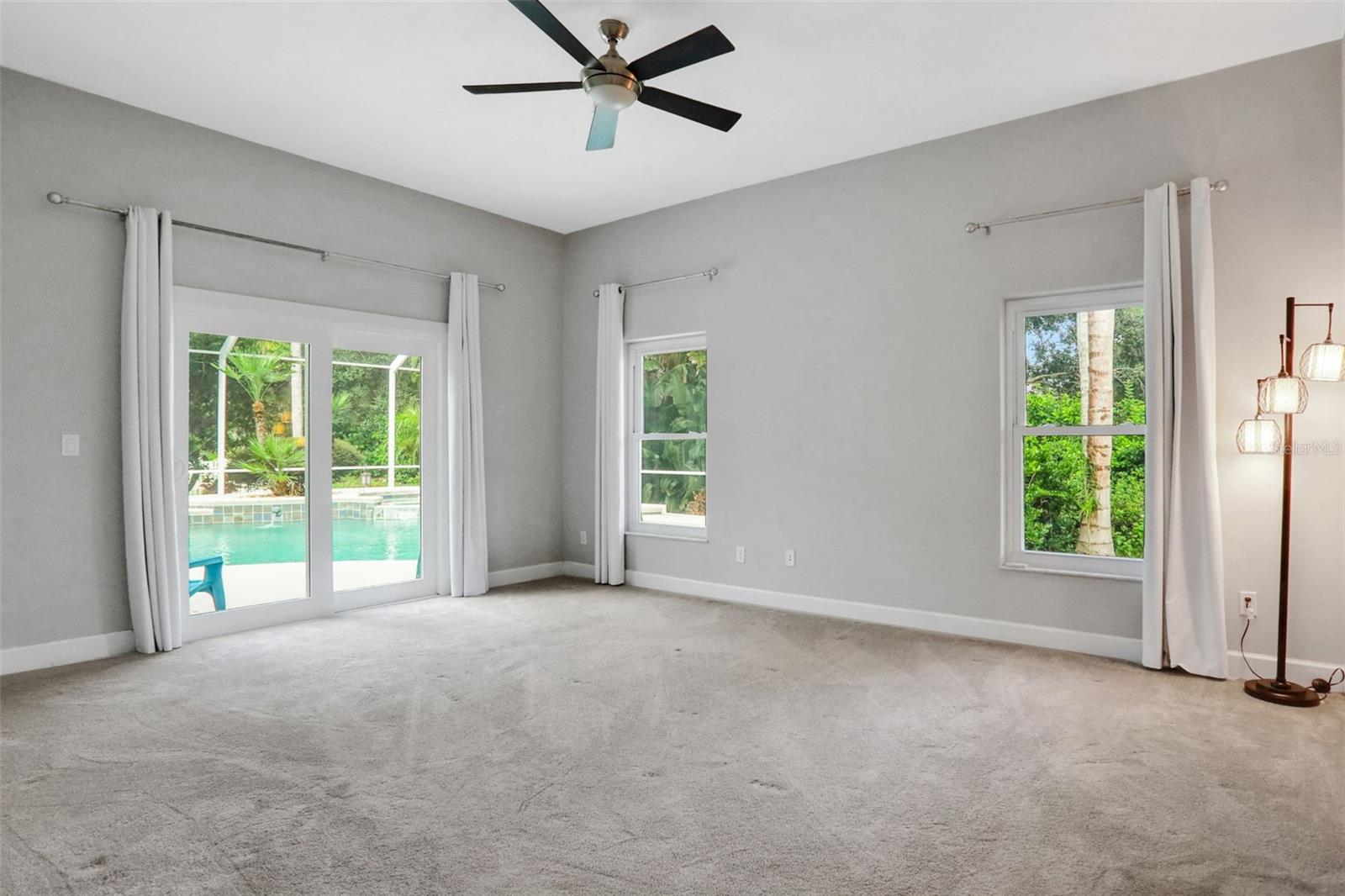 Image 16 of 35 For 4193 Mayfair Lane