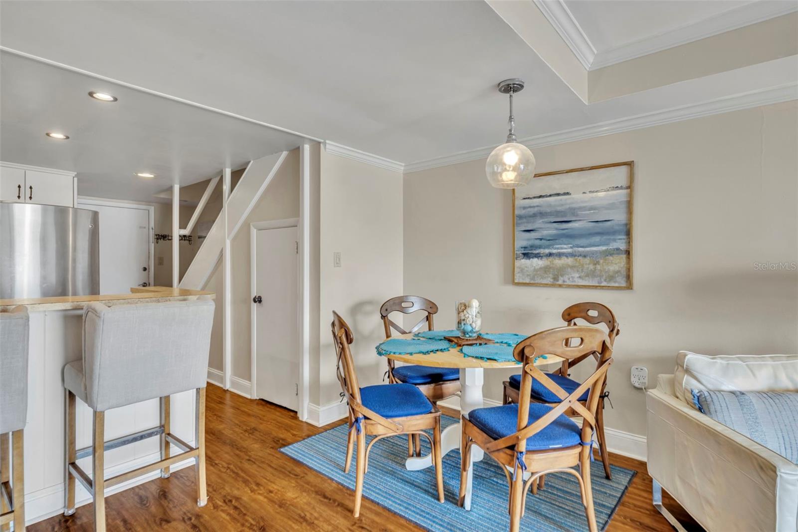 Image 7 of 28 For 4841 Saxon Dr B201