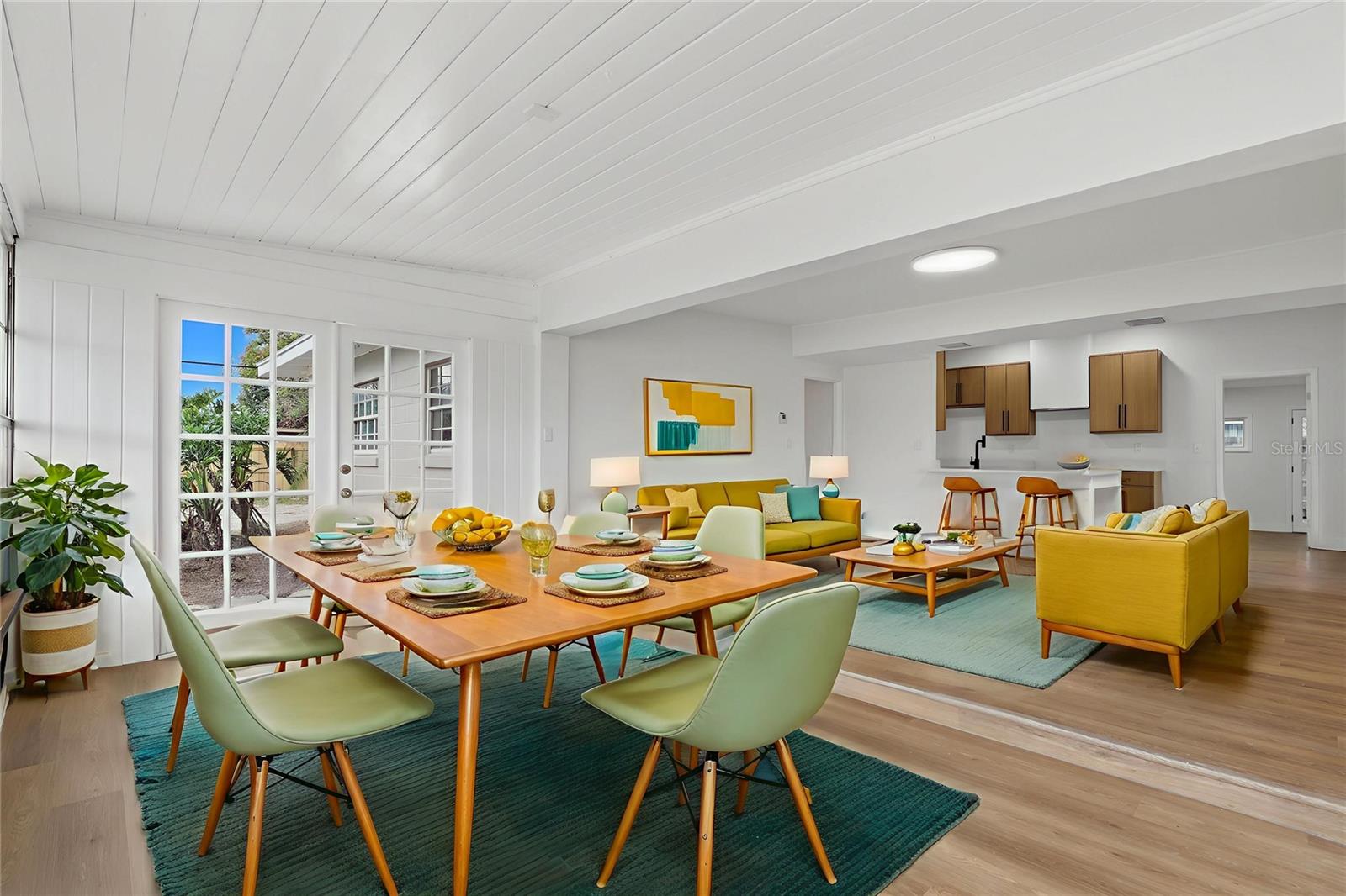 Image 10 of 31 For 2638 Laurel Avenue