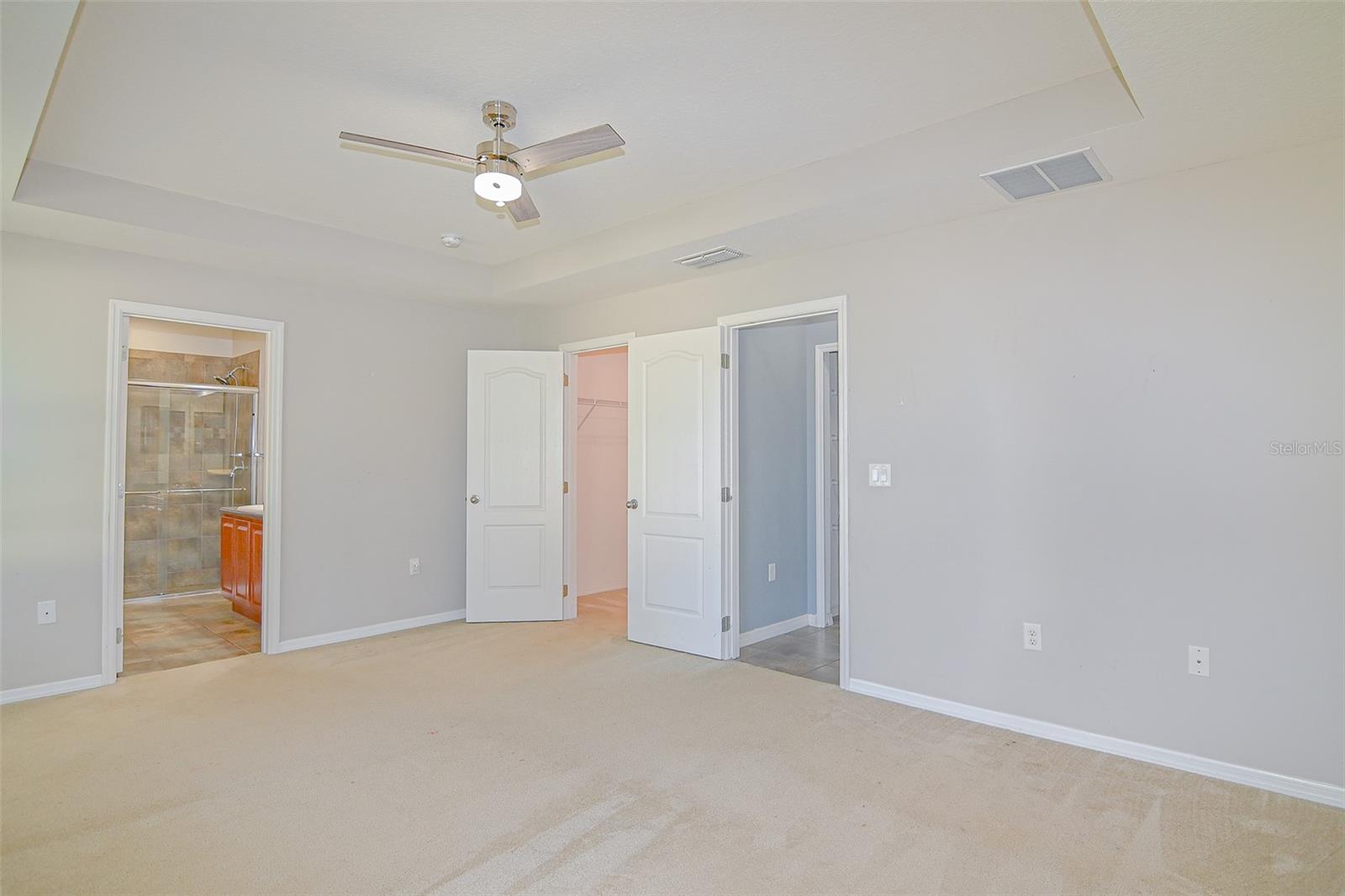 Image 8 of 22 For 3320 Lynrock Avenue