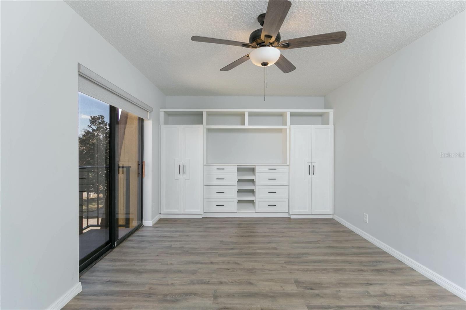Image 24 of 40 For 5341 Bamboo Court 418