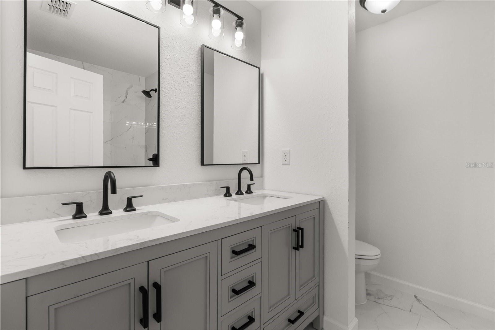 Image 14 of 39 For 2205 4th Street