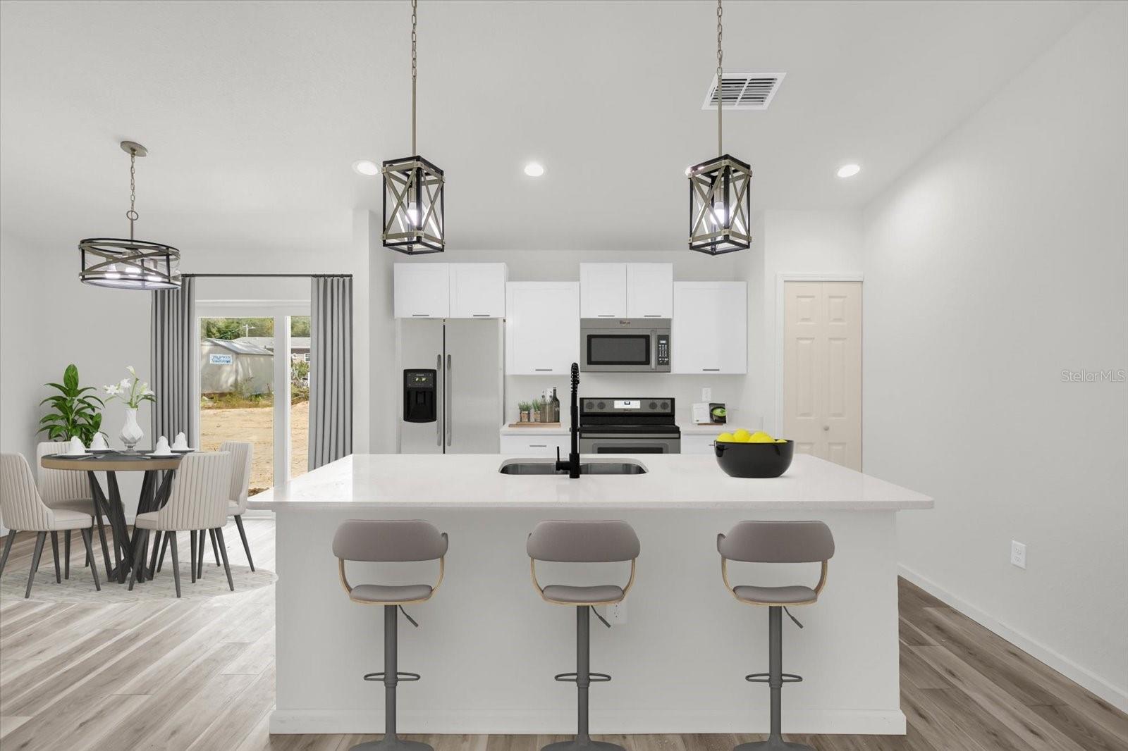 Image 7 of 39 For 2205 4th Street