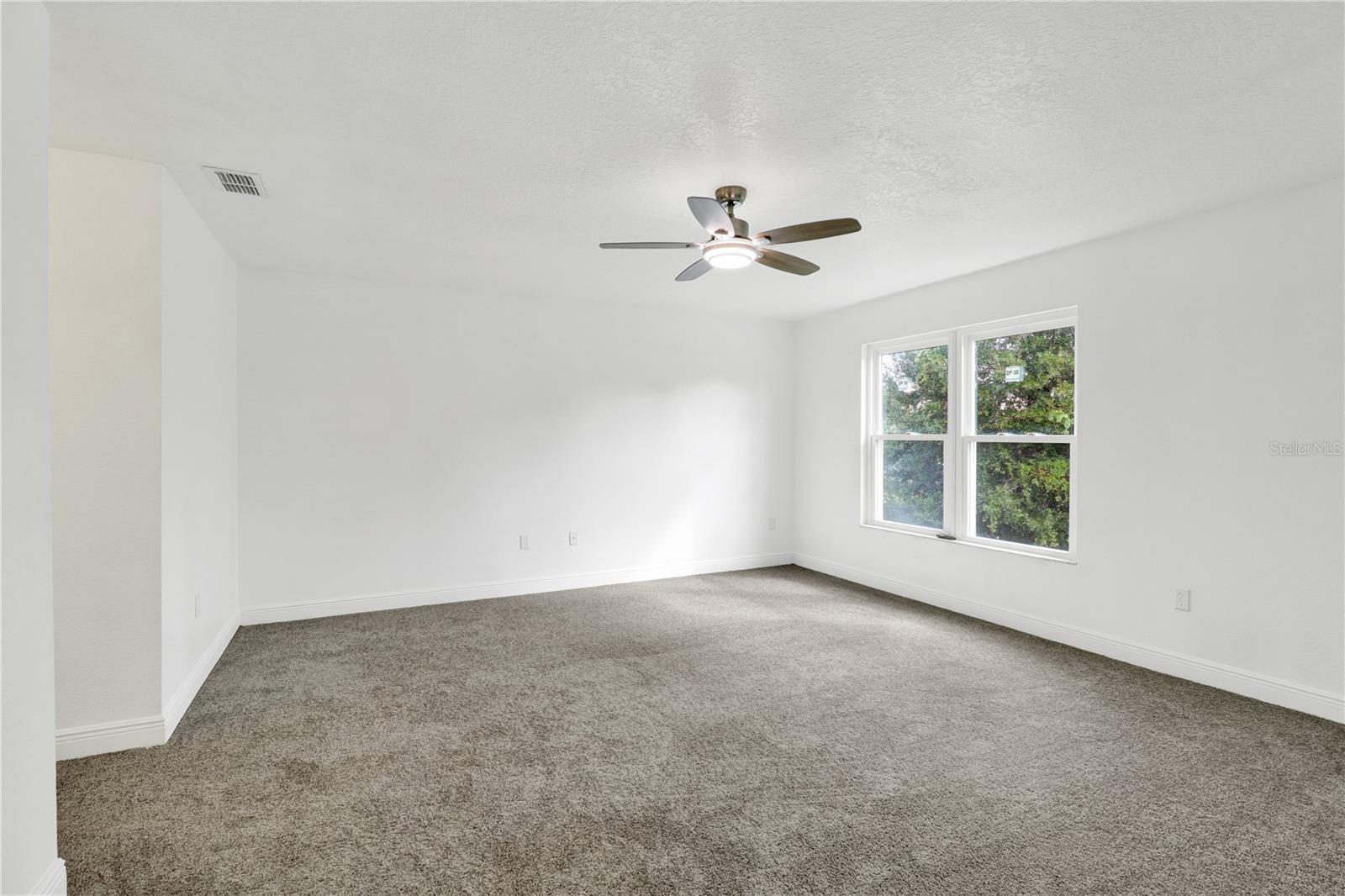 Image 21 of 26 For 1010 Embrun Court