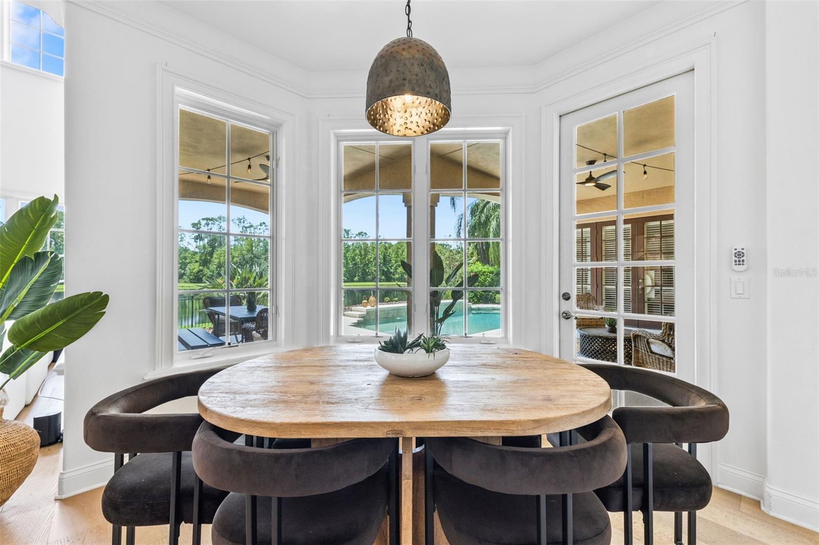 Image 14 of 43 For 102 Acadia Terrace