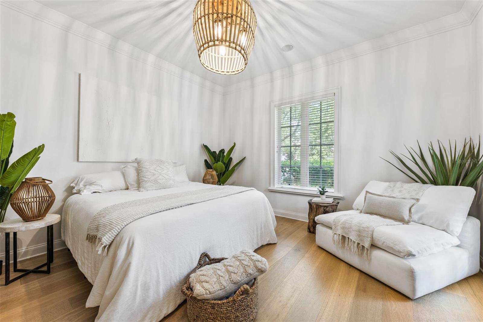 Image 22 of 43 For 102 Acadia Terrace