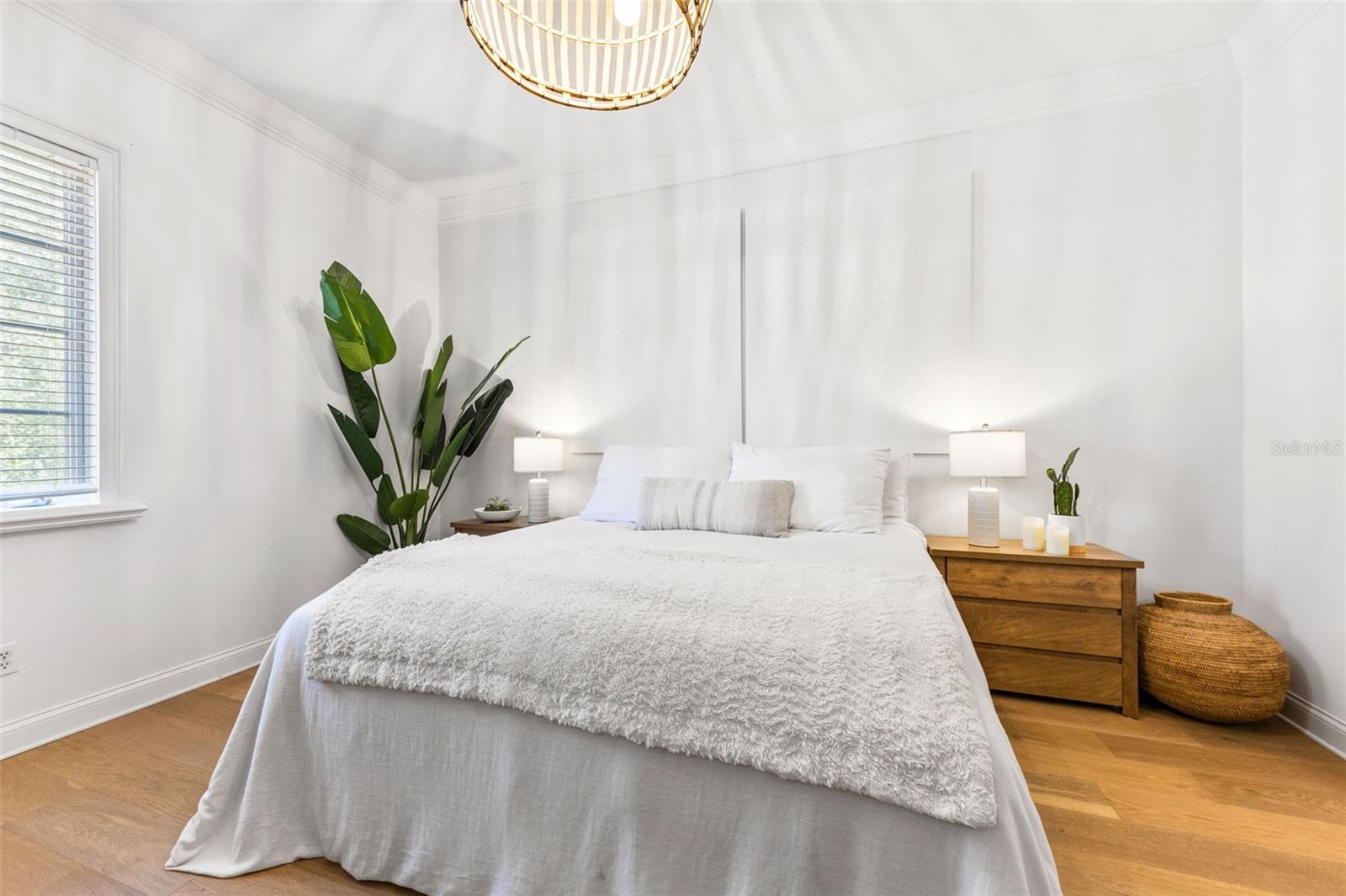 Image 24 of 43 For 102 Acadia Terrace