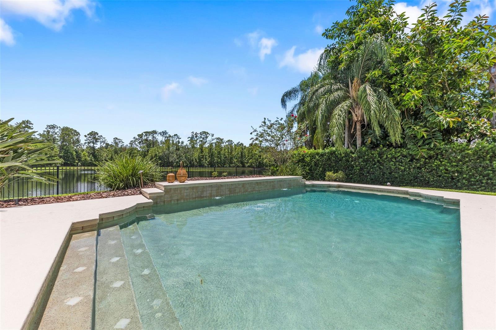 Image 33 of 43 For 102 Acadia Terrace