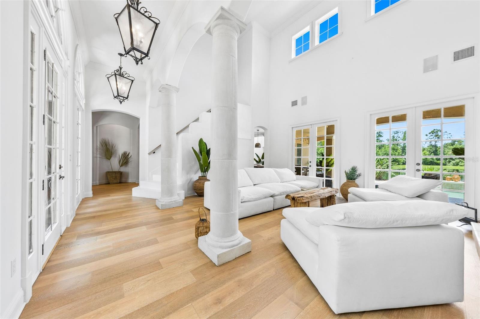 Image 6 of 43 For 102 Acadia Terrace