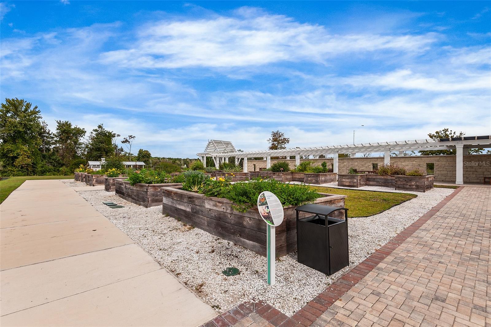 Image 15 of 21 For 11115 Wishing Cloud Road